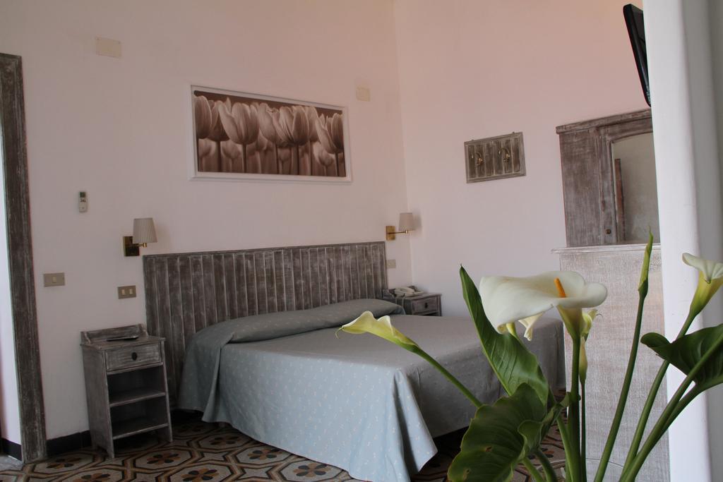 Hotel Belvedere E Tre Re Capri Bagian luar foto
